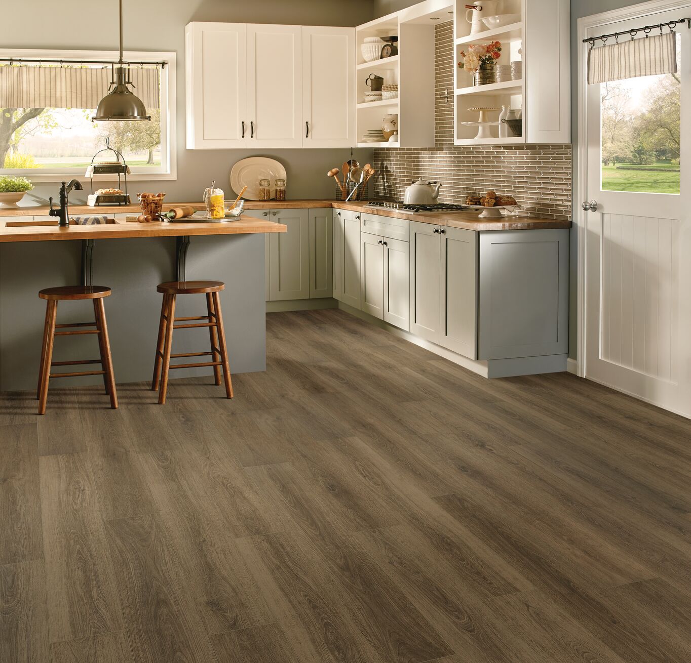 DLuxe Plank HDPC flooring installed in a home
